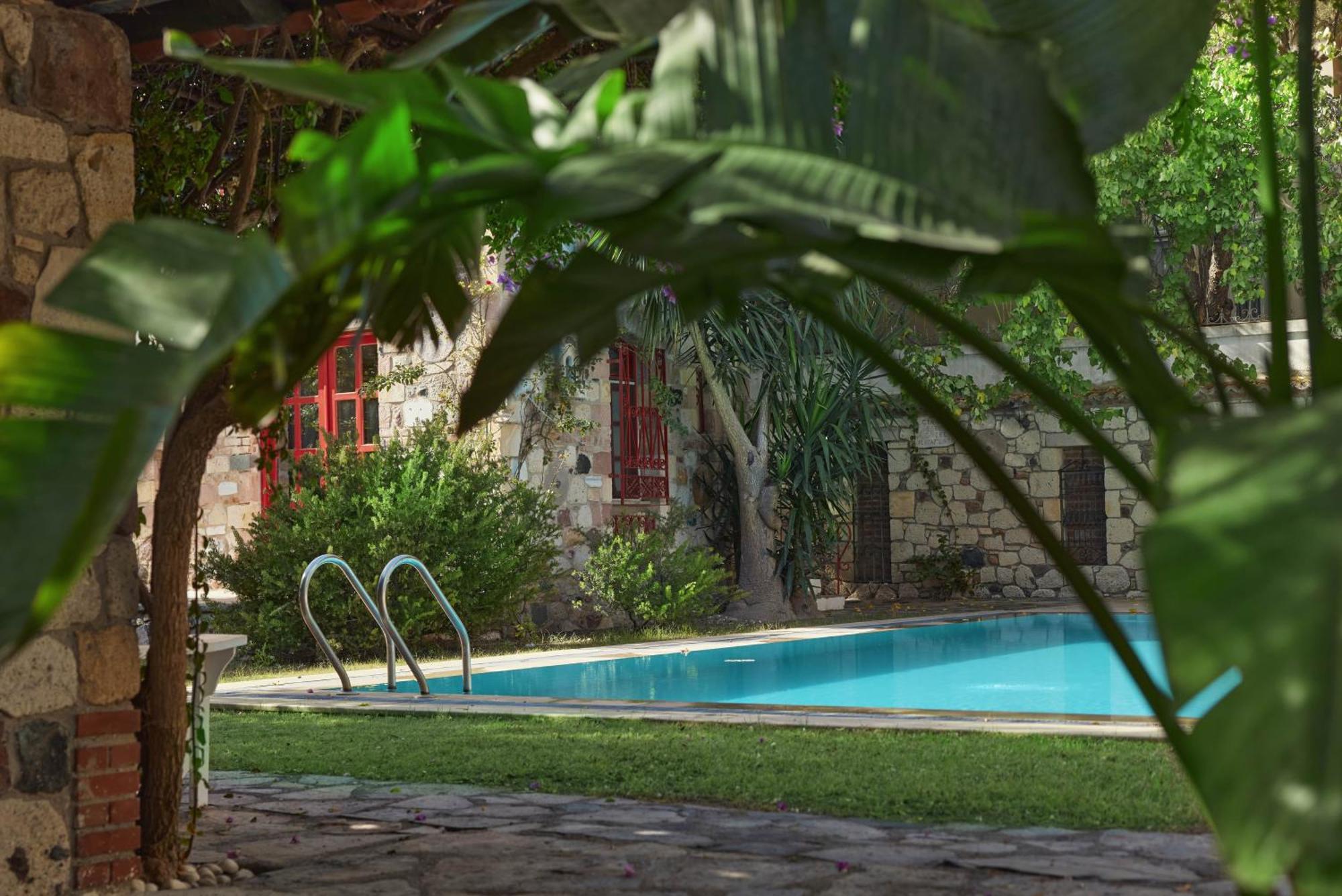 Alacati Zeytin Konak Hotel Екстериор снимка
