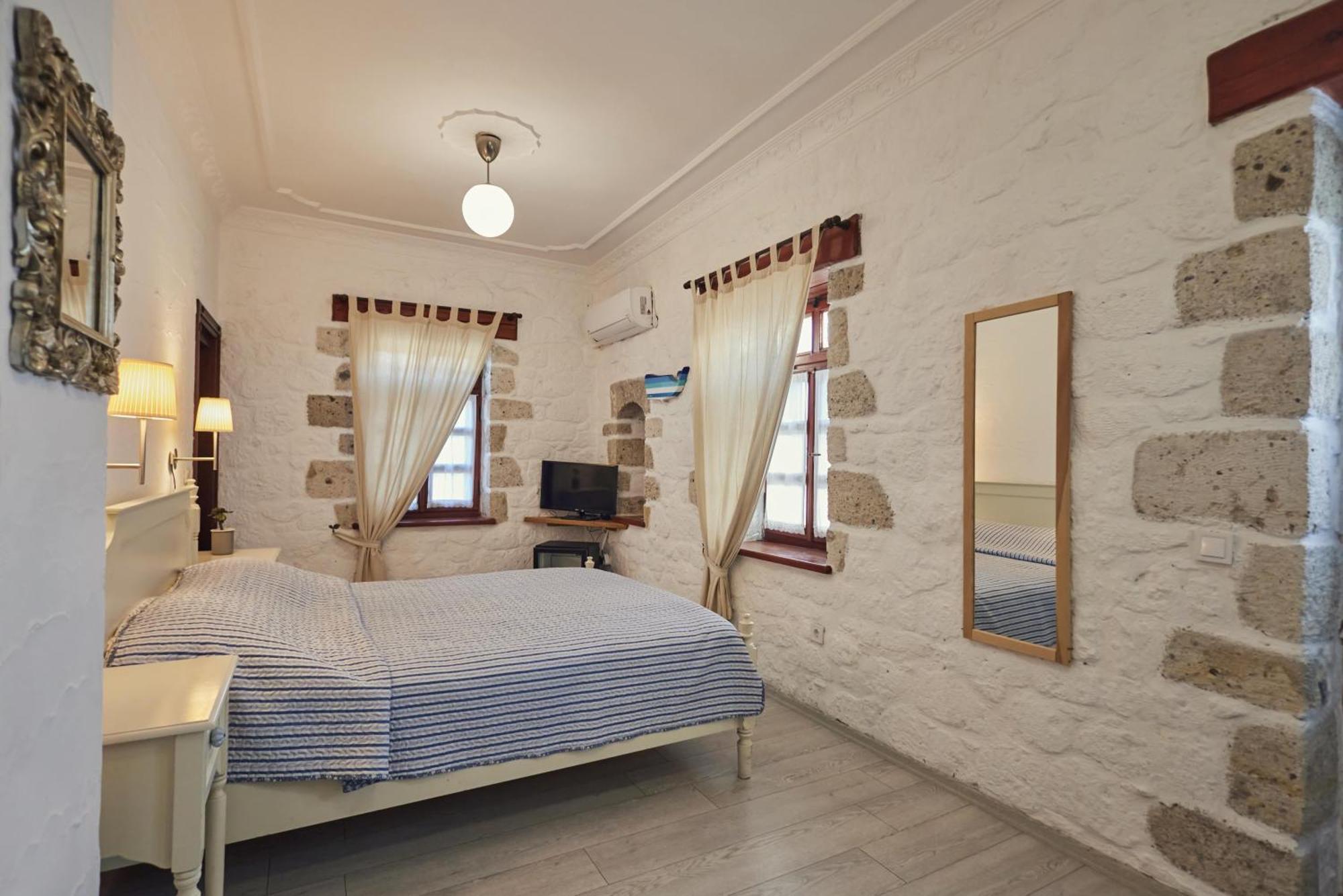 Alacati Zeytin Konak Hotel Екстериор снимка