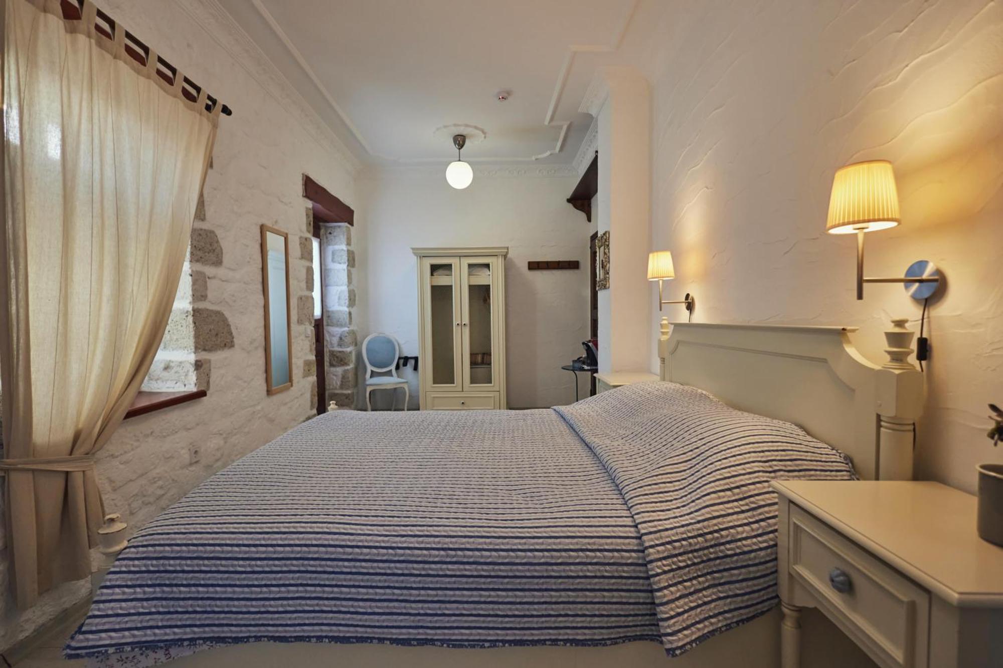Alacati Zeytin Konak Hotel Екстериор снимка